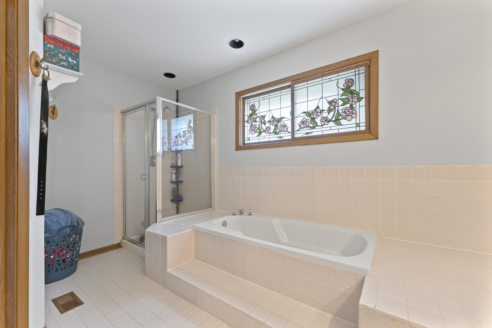 1202 Tracie Drive, Lake Zurich, IL 60047