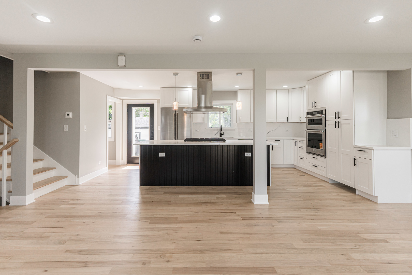 147 W North Avenue, Lombard, IL 60148