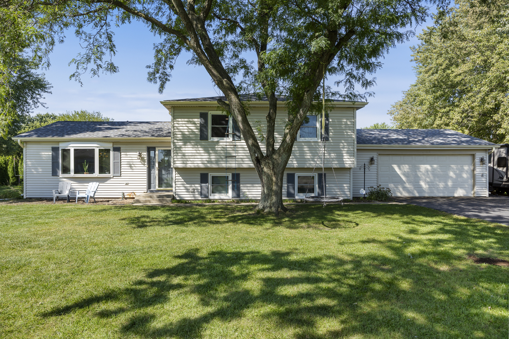 11130 Anvil Court, Naperville, IL 60564