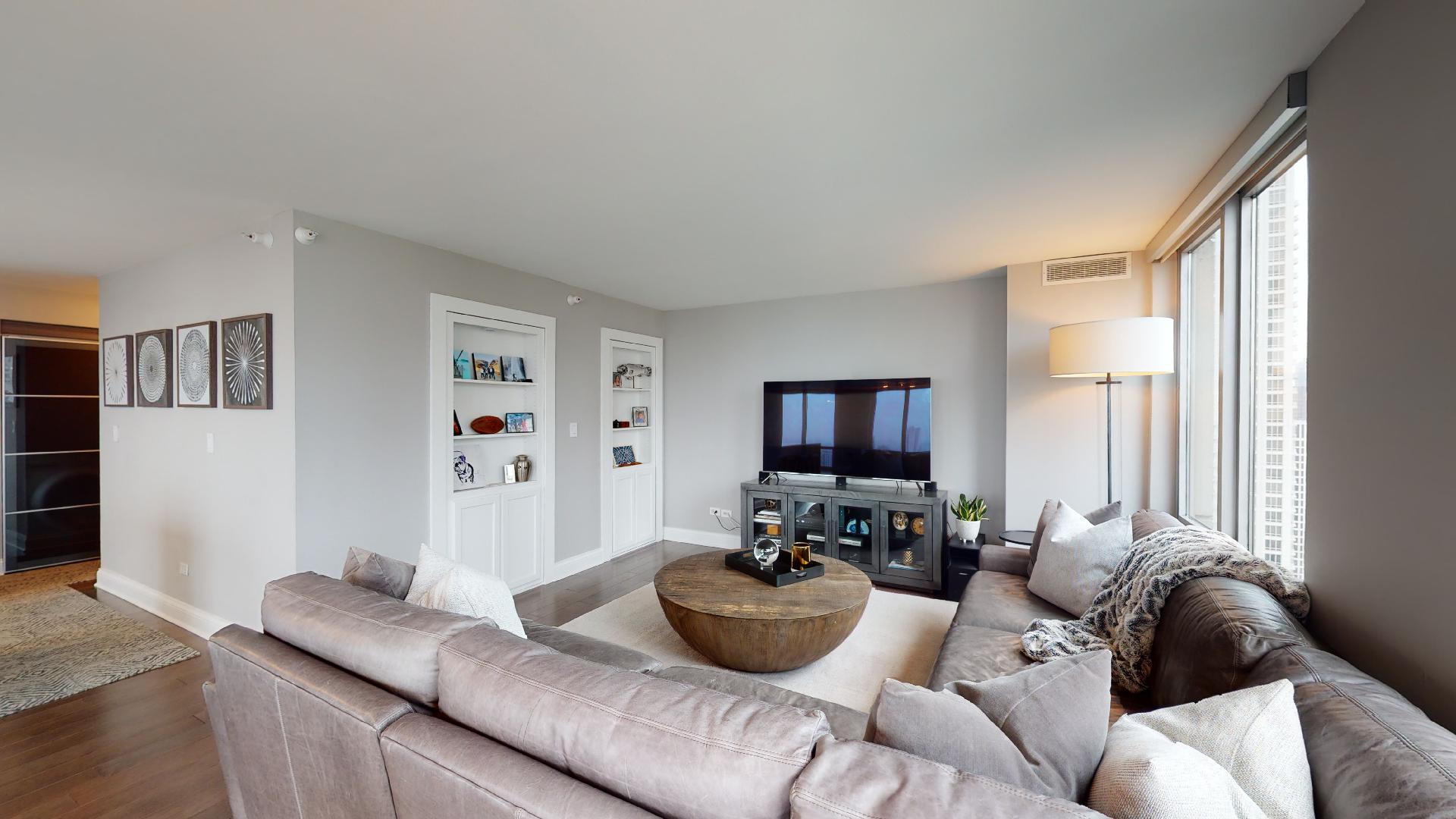 2 E Erie Street #3605, Chicago, IL 60611
