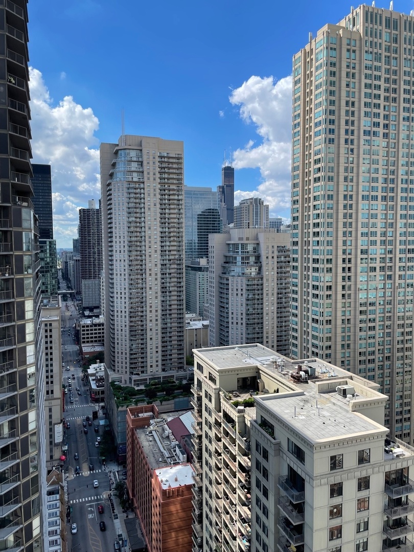 2 E Erie Street #3605, Chicago, IL 60611