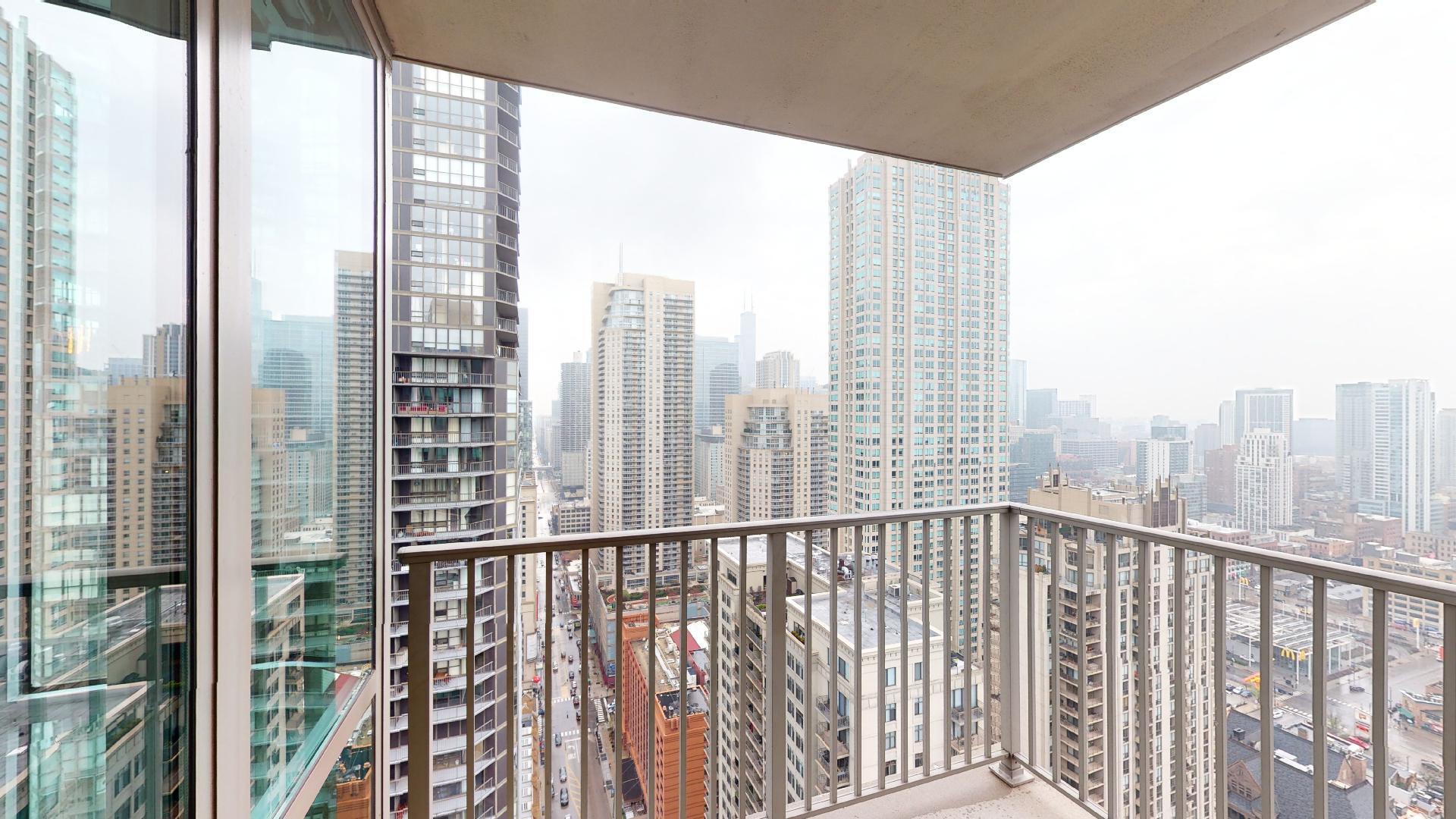 2 E Erie Street #3605, Chicago, IL 60611