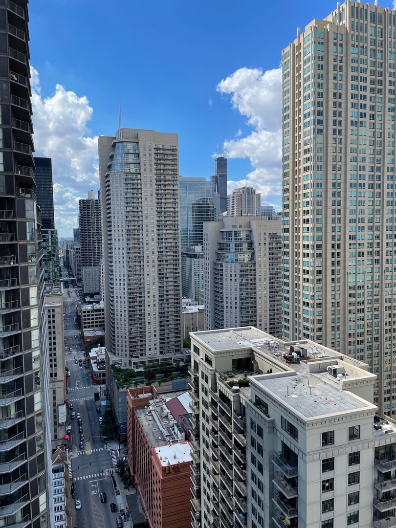 2 E Erie Street #3605, Chicago, IL 60611