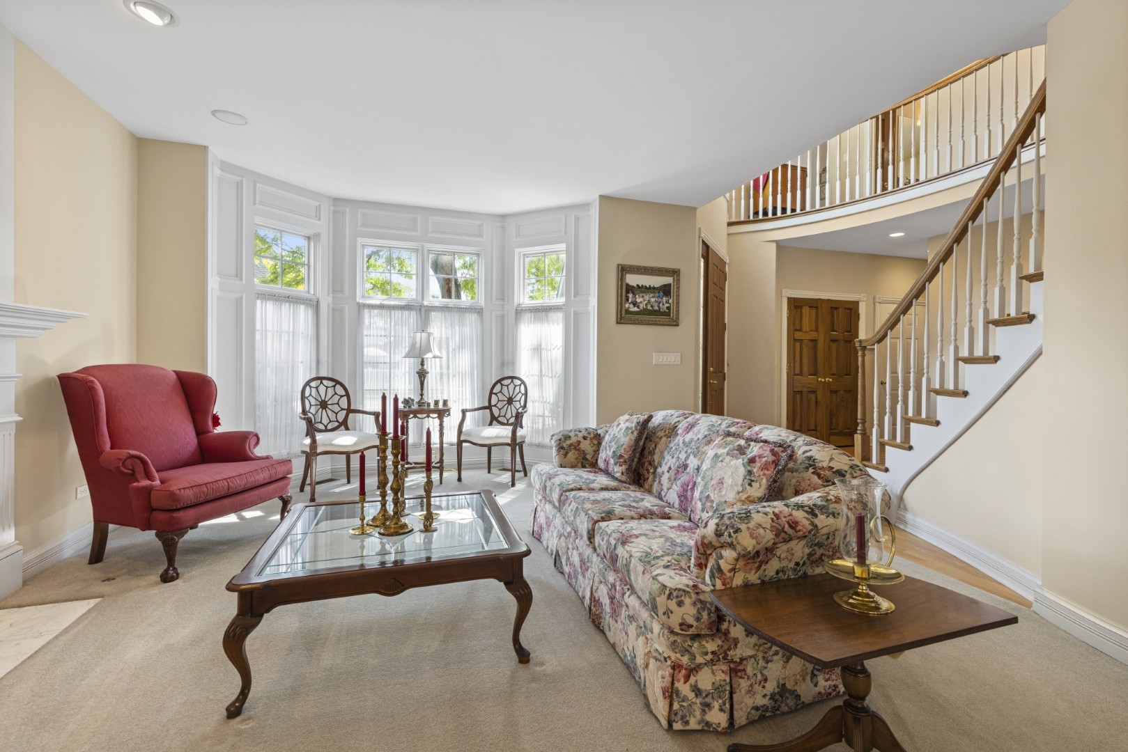 213 Pine Tree Lane, La Grange Park, IL 60526
