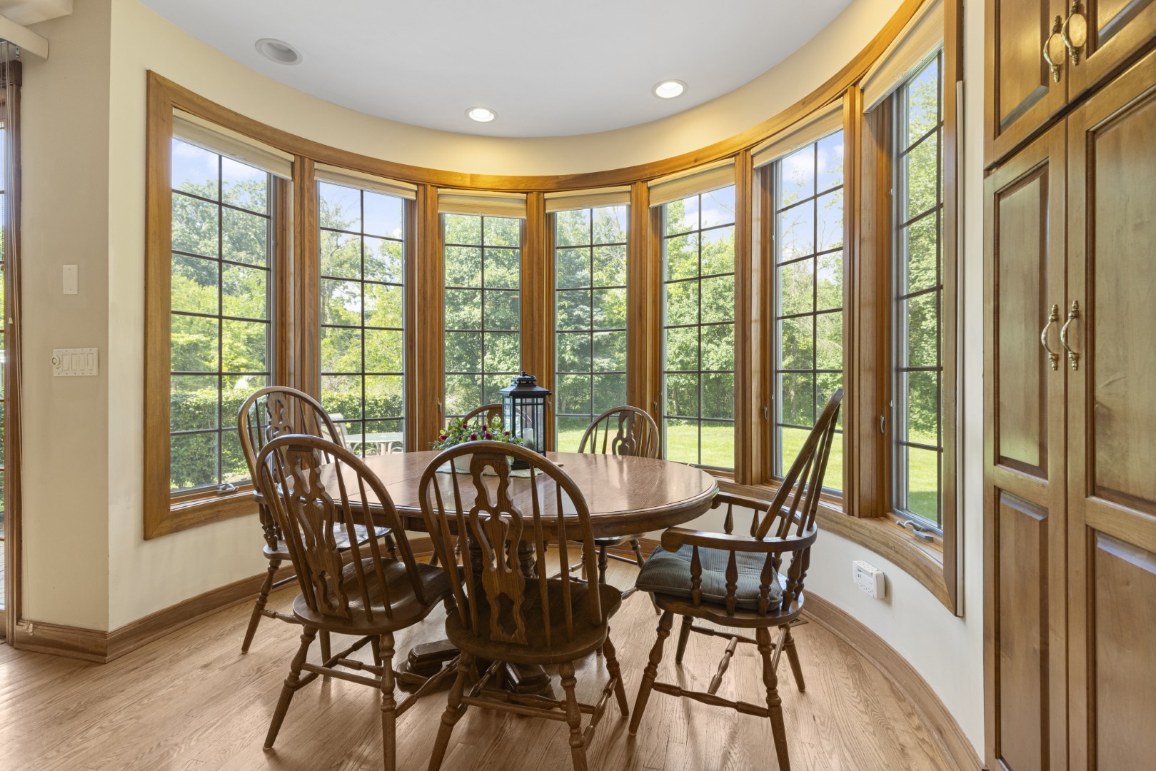 213 Pine Tree Lane, La Grange Park, IL 60526