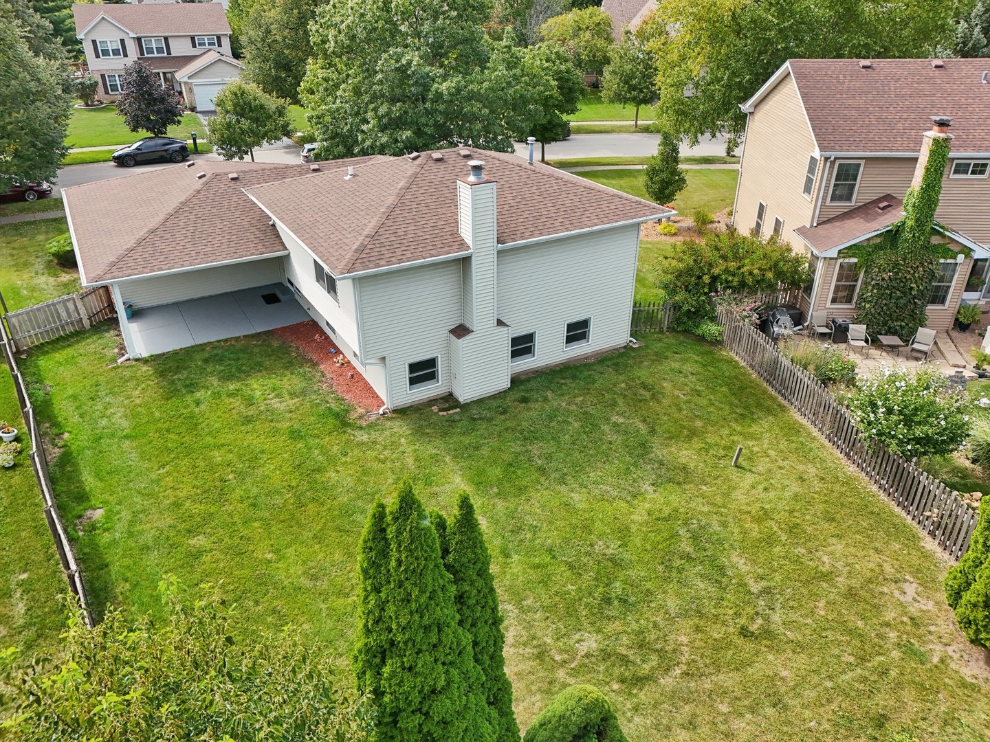 126 Ashcroft Drive, Bolingbrook, IL 60490