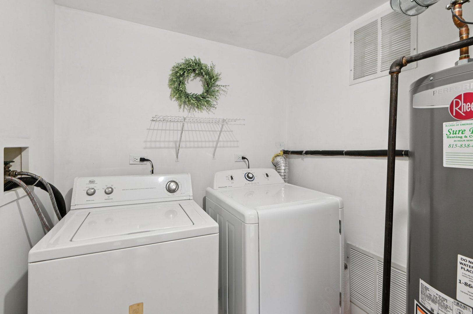 126 Ashcroft Drive, Bolingbrook, IL 60490