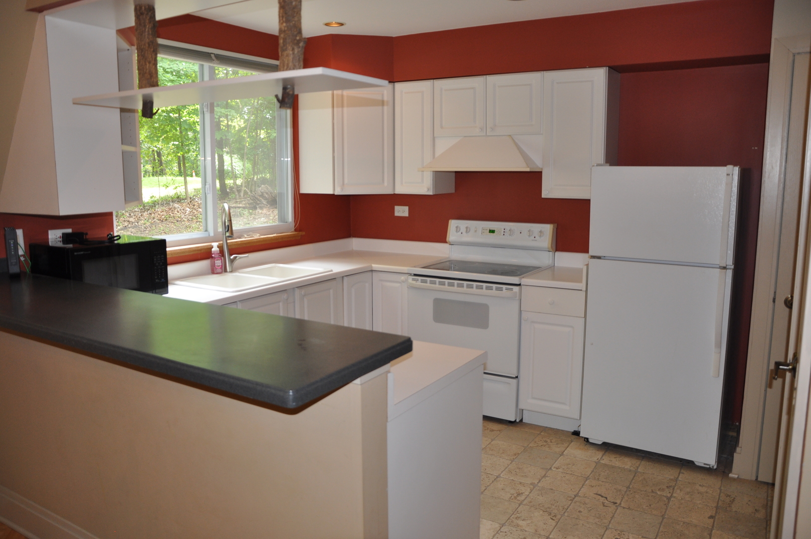1693 Strawberry Drive, Varna, IL 61375