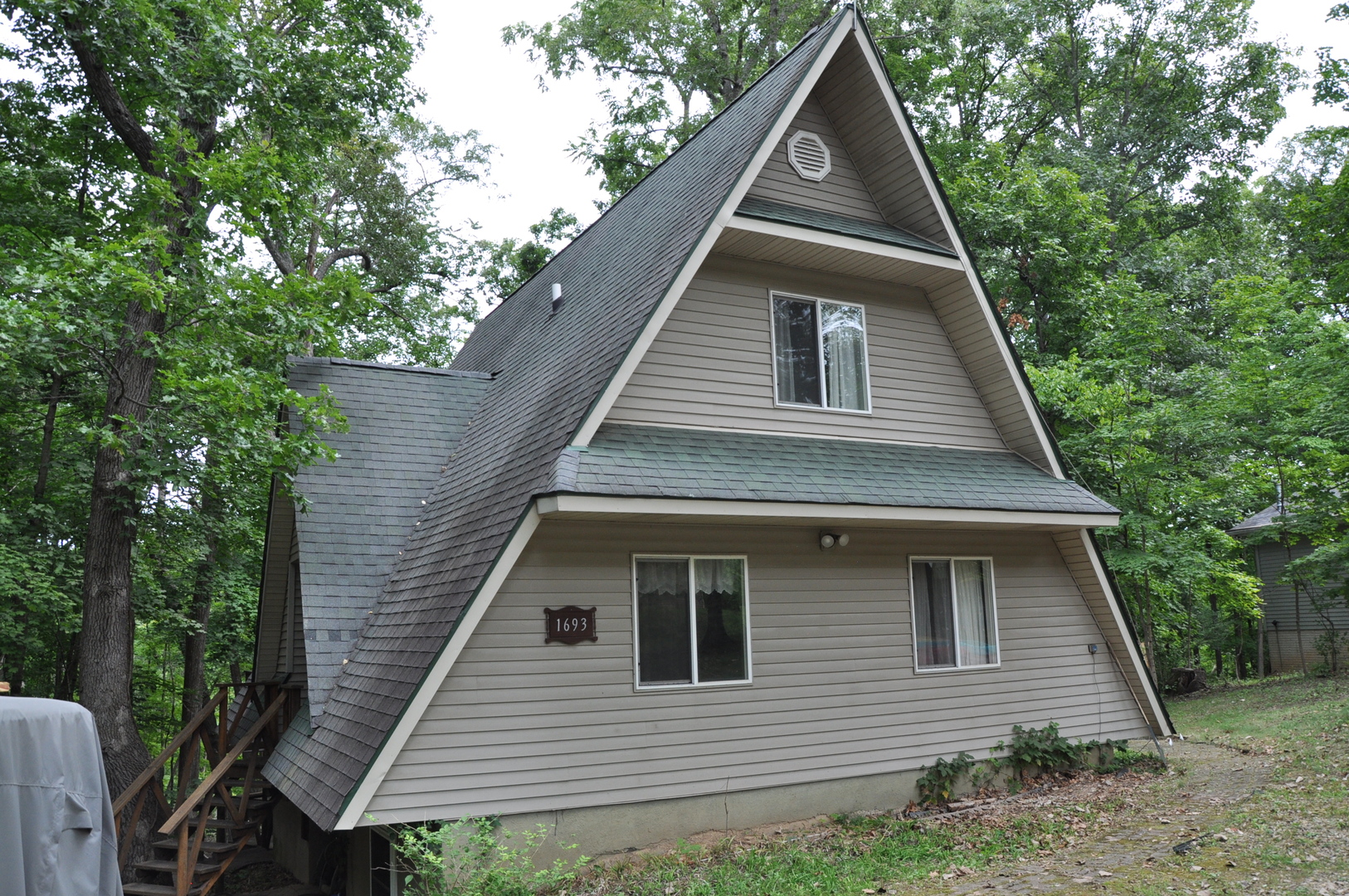 1693 Strawberry Drive, Varna, IL 61375