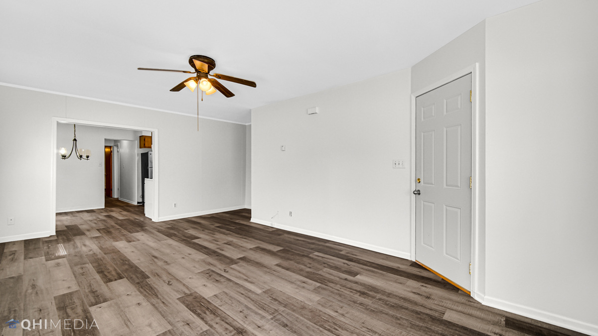 1215 S State Street #1, Lockport, IL 60441