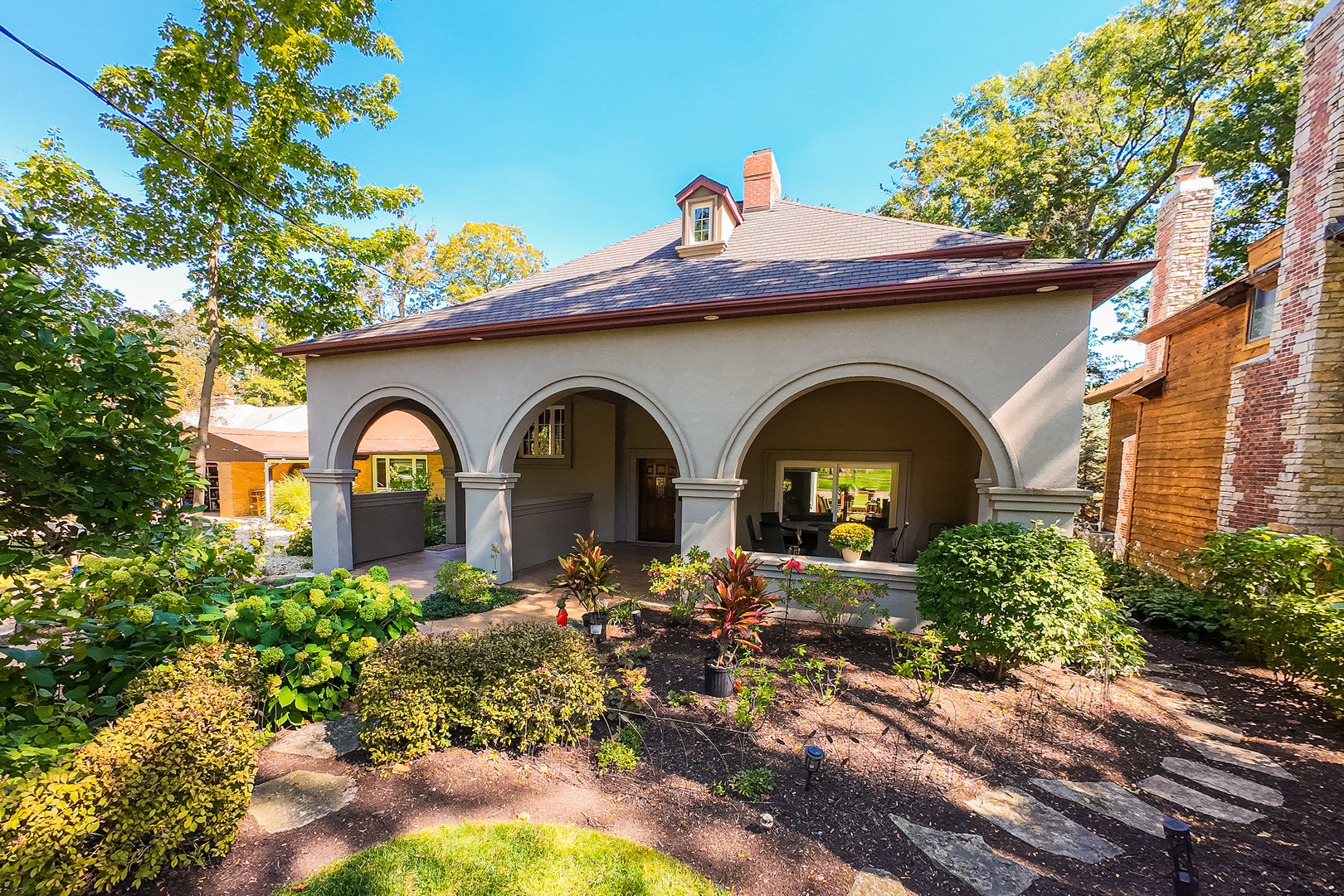 721 Lenox Road, Glen Ellyn, IL 60137