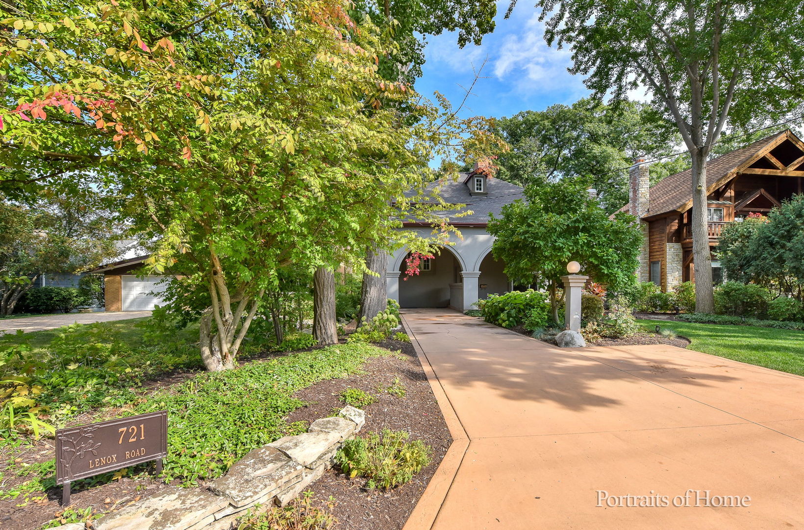 721 Lenox Road, Glen Ellyn, IL 60137