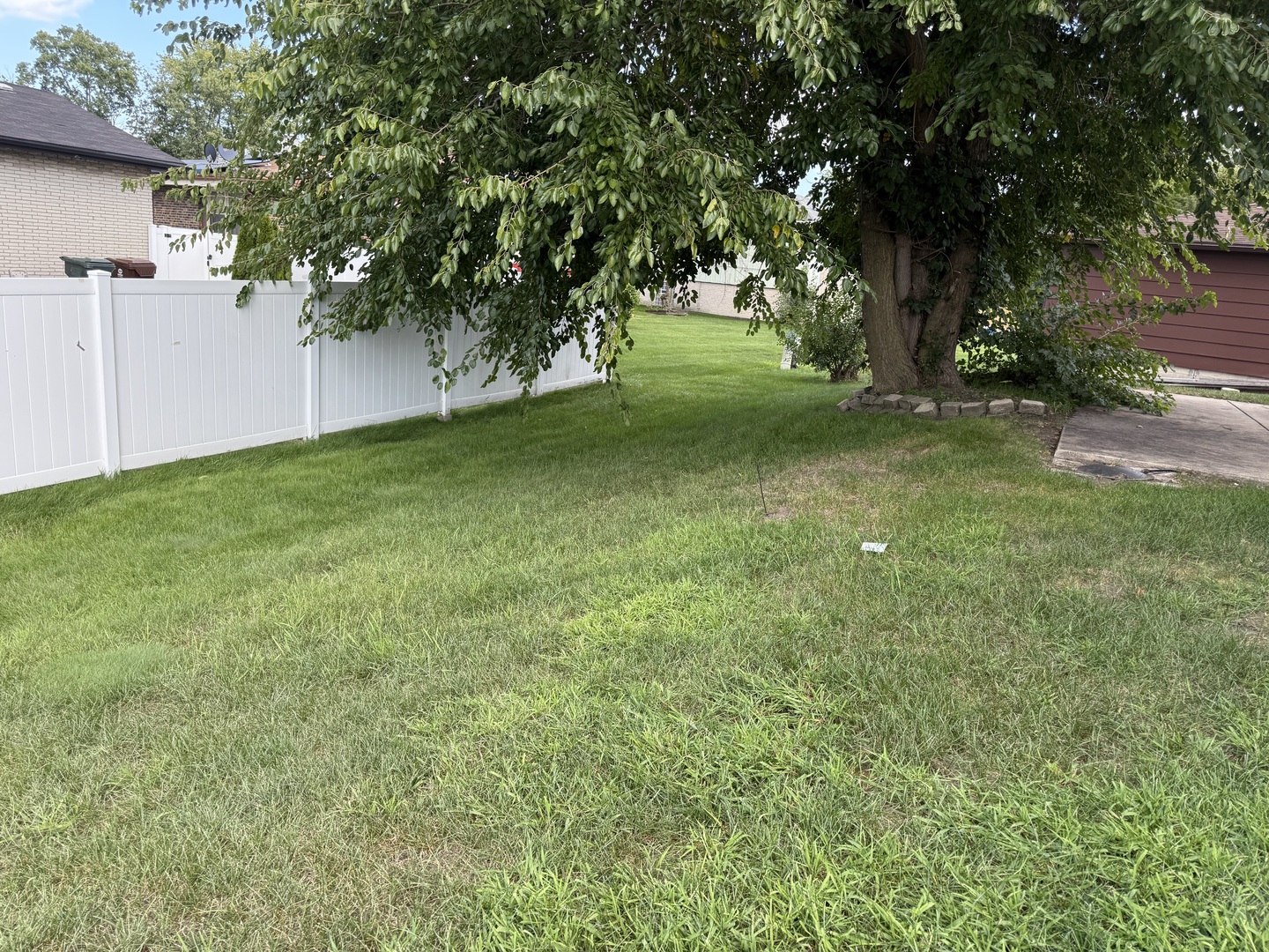 808 E 194th Street, Glenwood, IL 60425