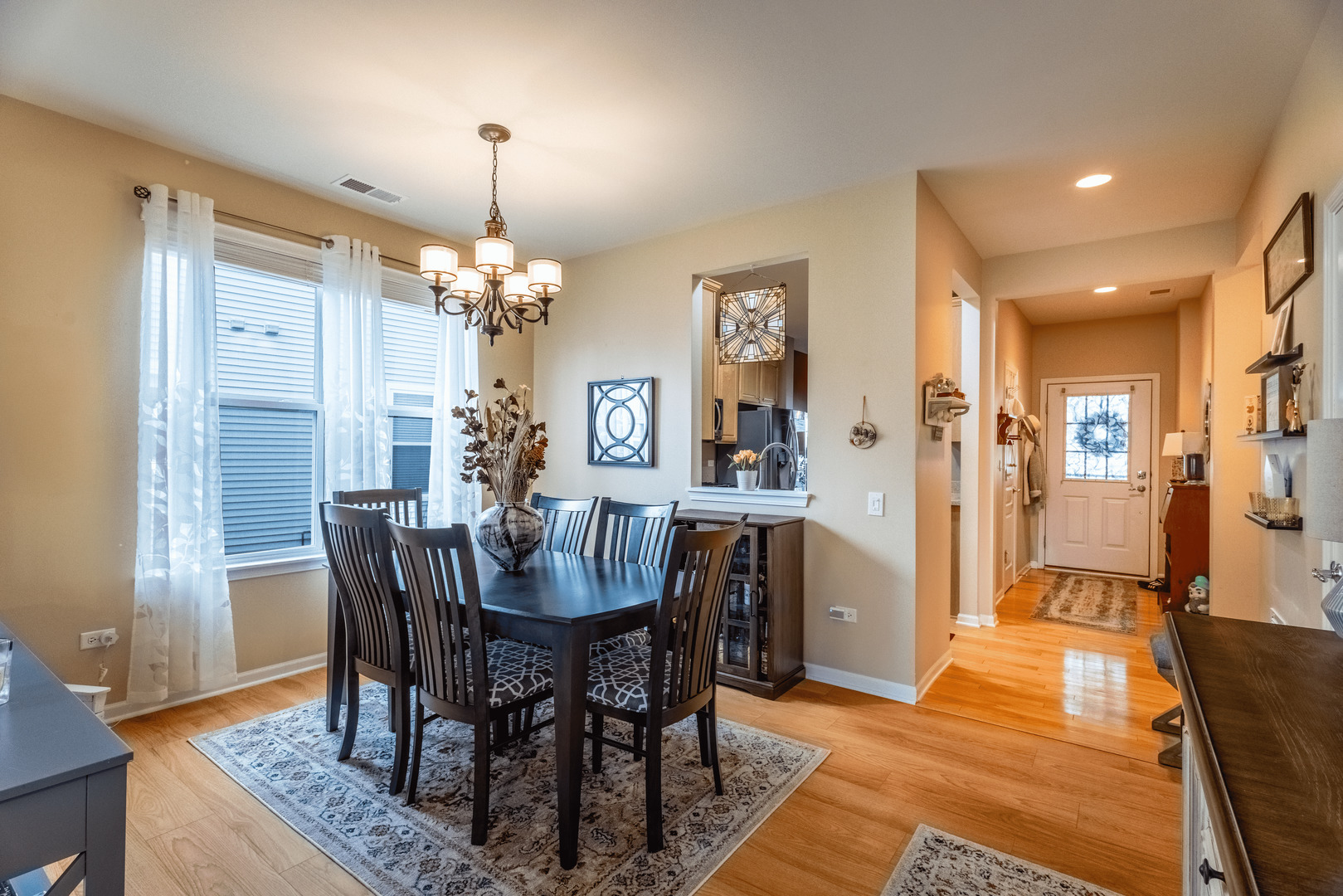3206 Hutchinson Lane, Mundelein, IL 60060