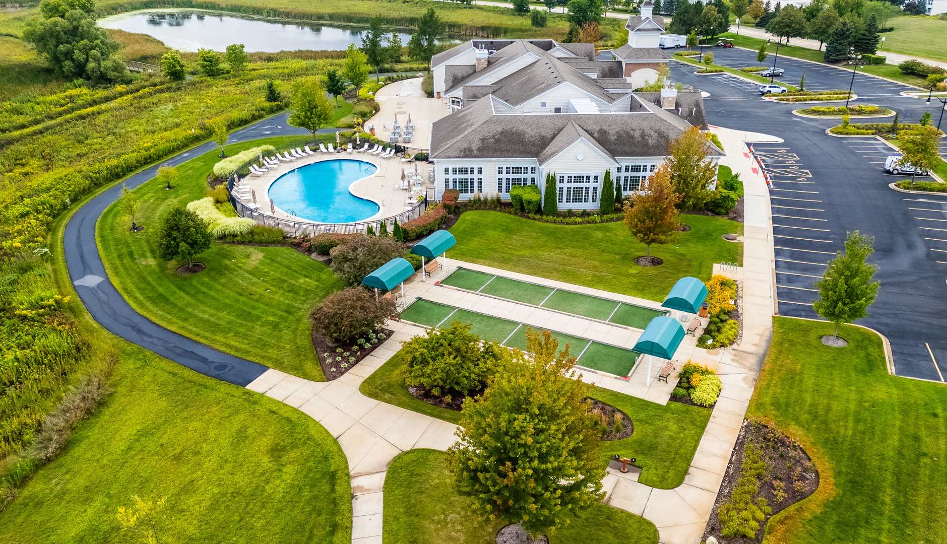 3206 Hutchinson Lane, Mundelein, IL 60060