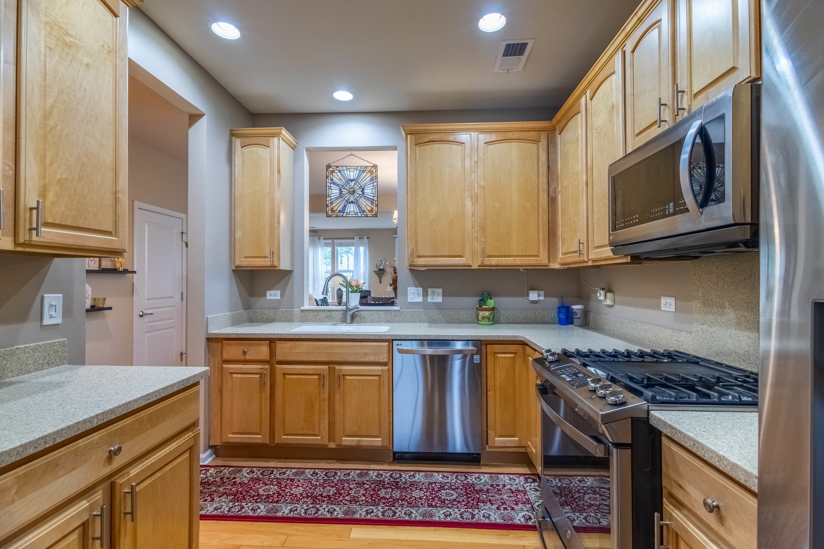 3206 Hutchinson Lane, Mundelein, IL 60060