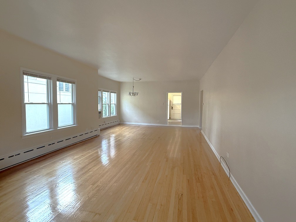 544 S Arlington Avenue #1, Elmhurst, IL 60126
