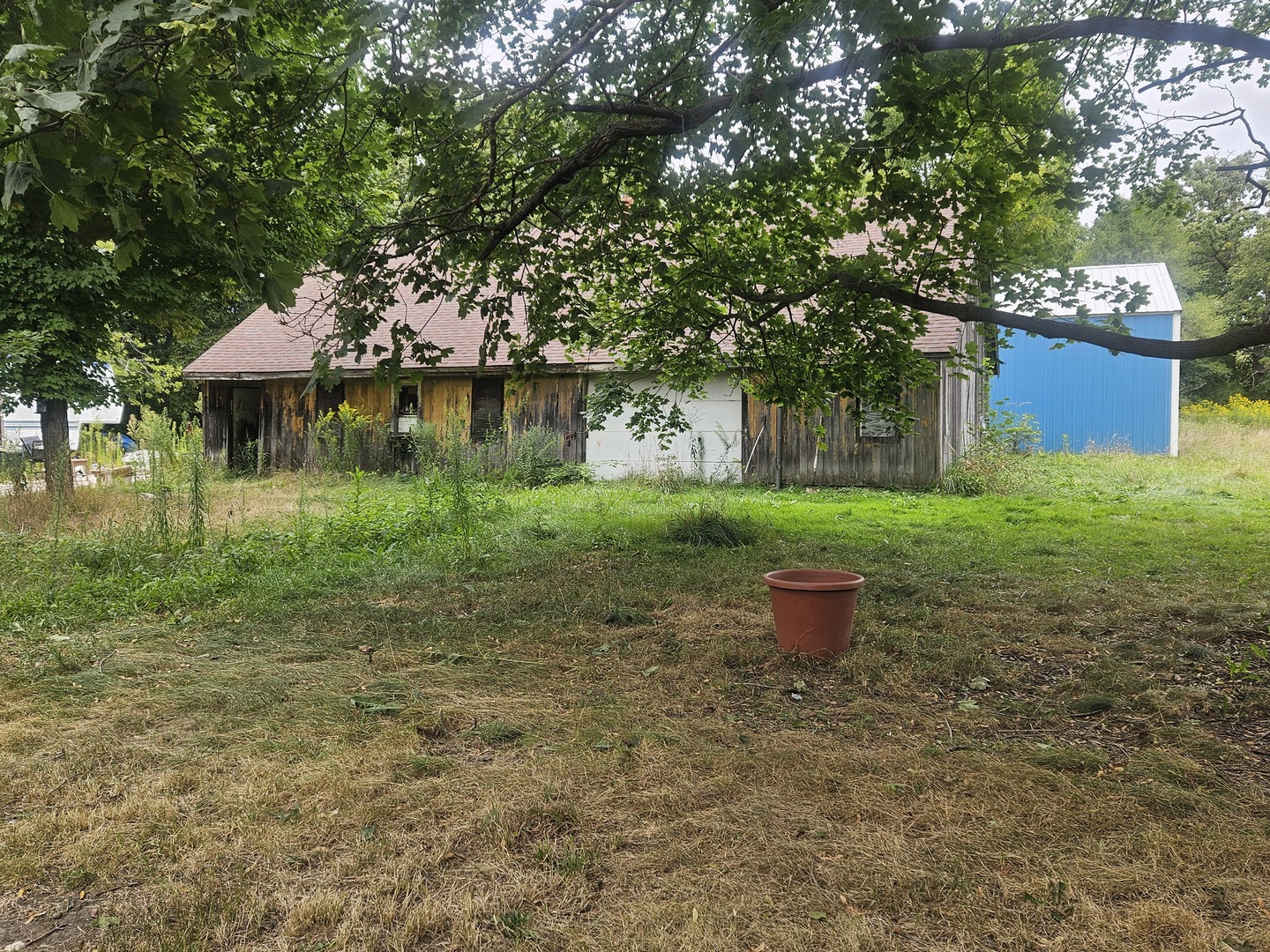 10702 W 17th Street, Zion, IL 60099