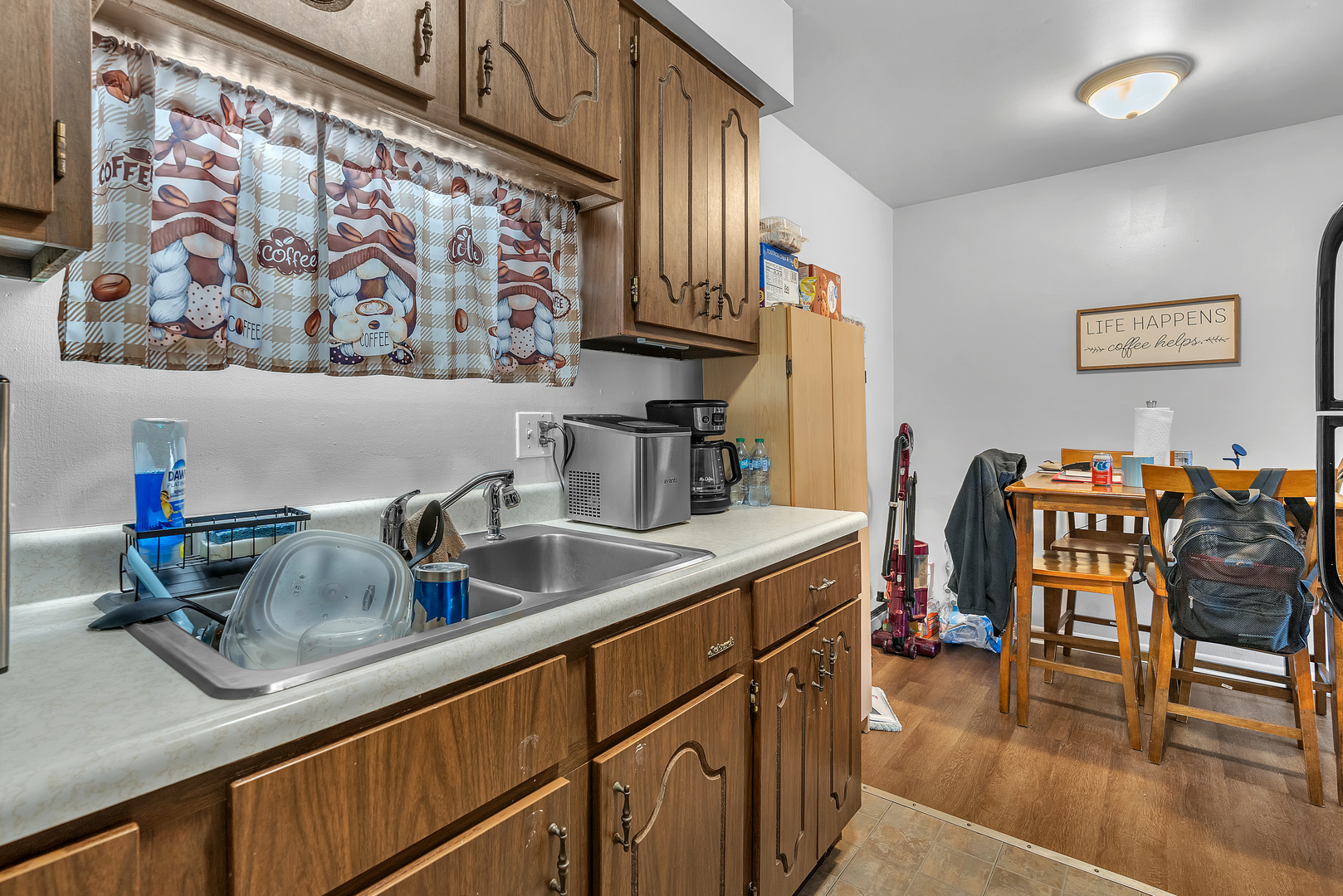 100 E Market Street, Piper City, IL 60959