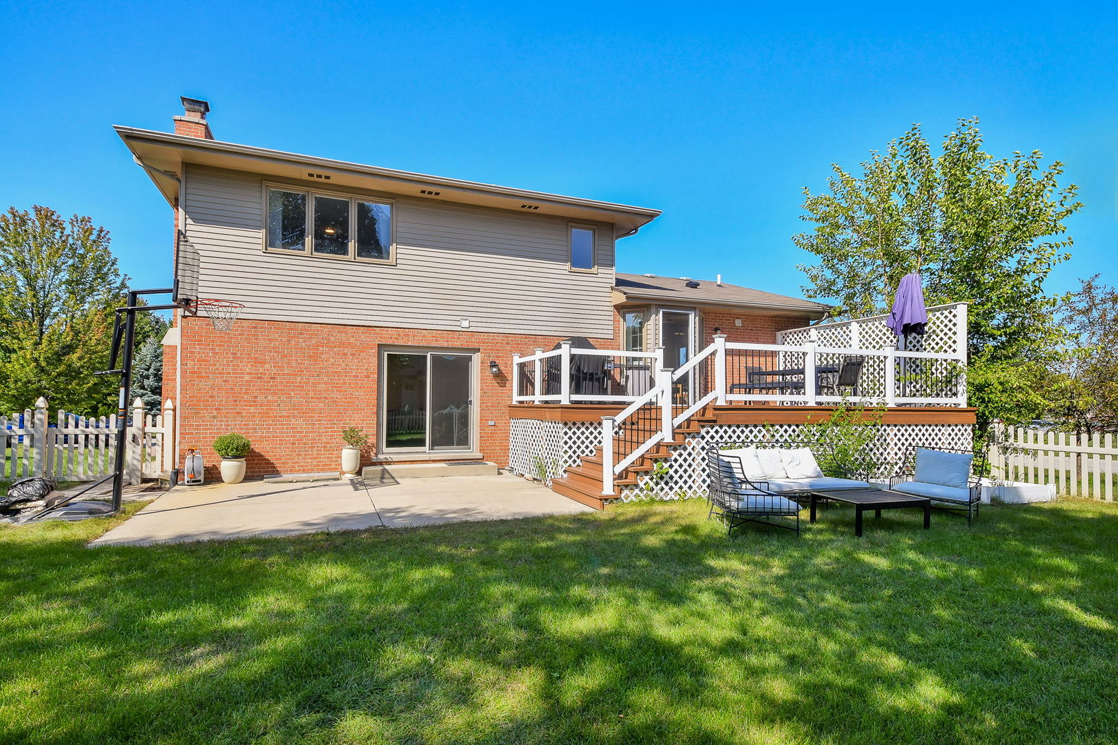 1156 Covington Drive, Lemont, IL 60439