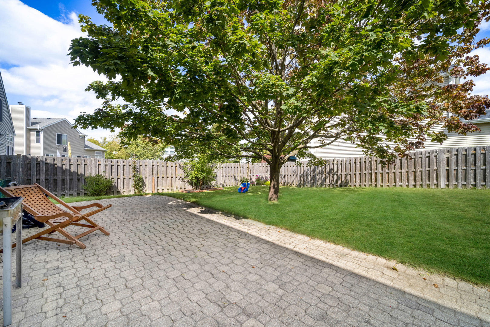 970 Noelle Bend, Lake In The Hills, IL 60156
