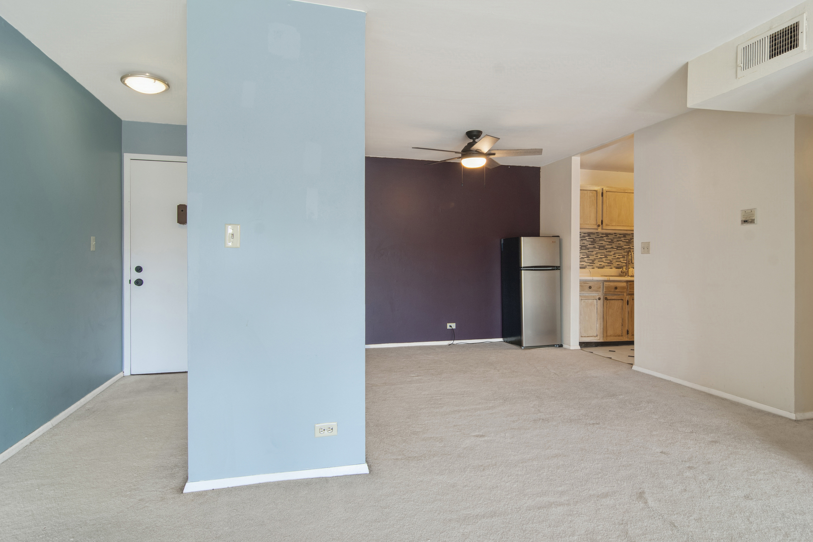 24A Kingery Quarter #202, Willowbrook, IL 60527
