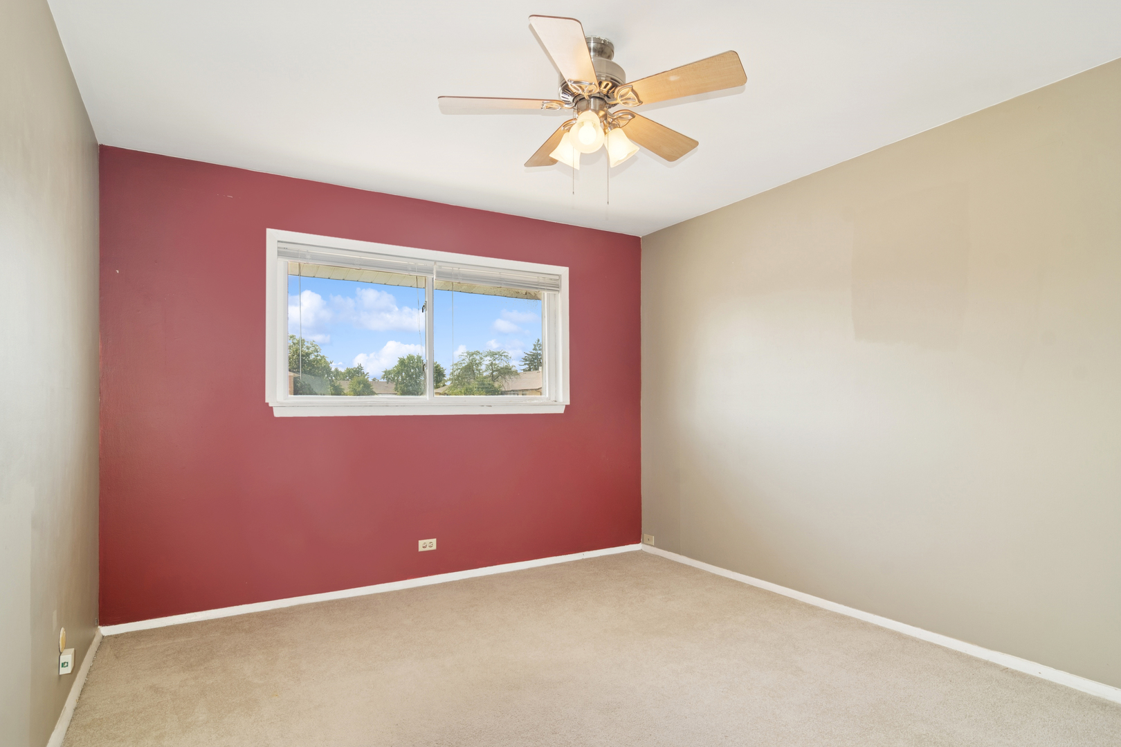 24A Kingery Quarter #202, Willowbrook, IL 60527