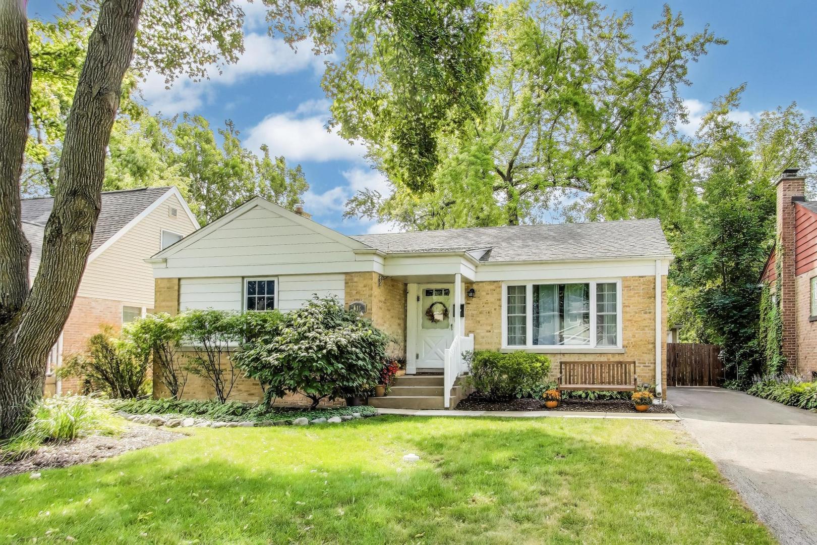 815 E Olive Street, Arlington Heights, IL 60004