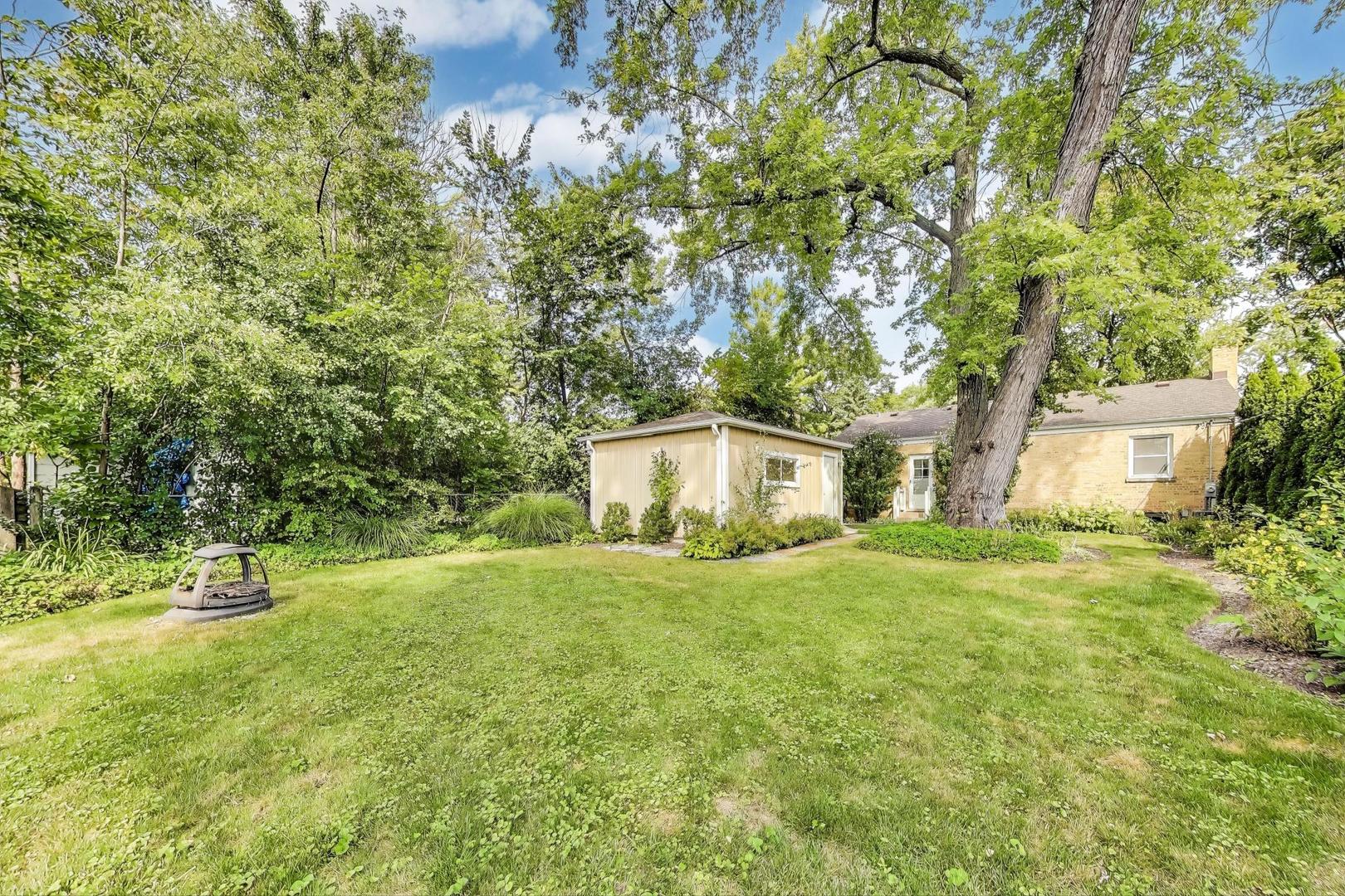 815 E Olive Street, Arlington Heights, IL 60004