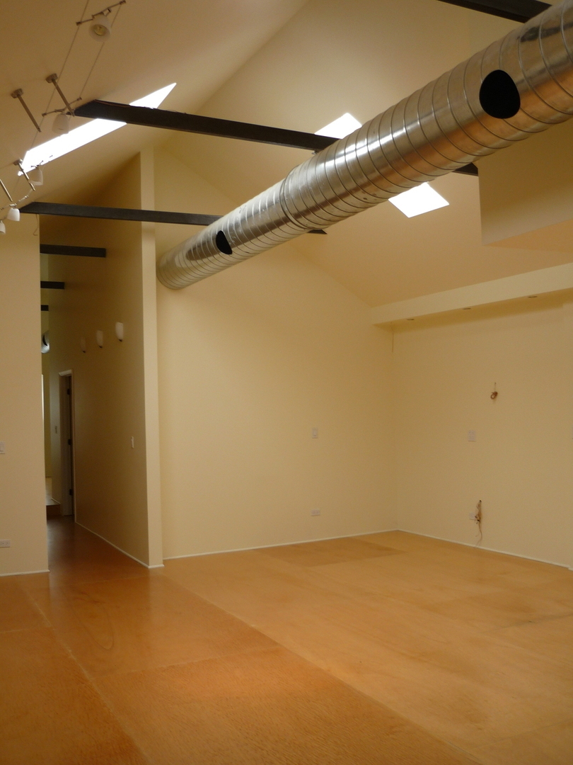 1926 W Grand Avenue, Chicago, IL 60622