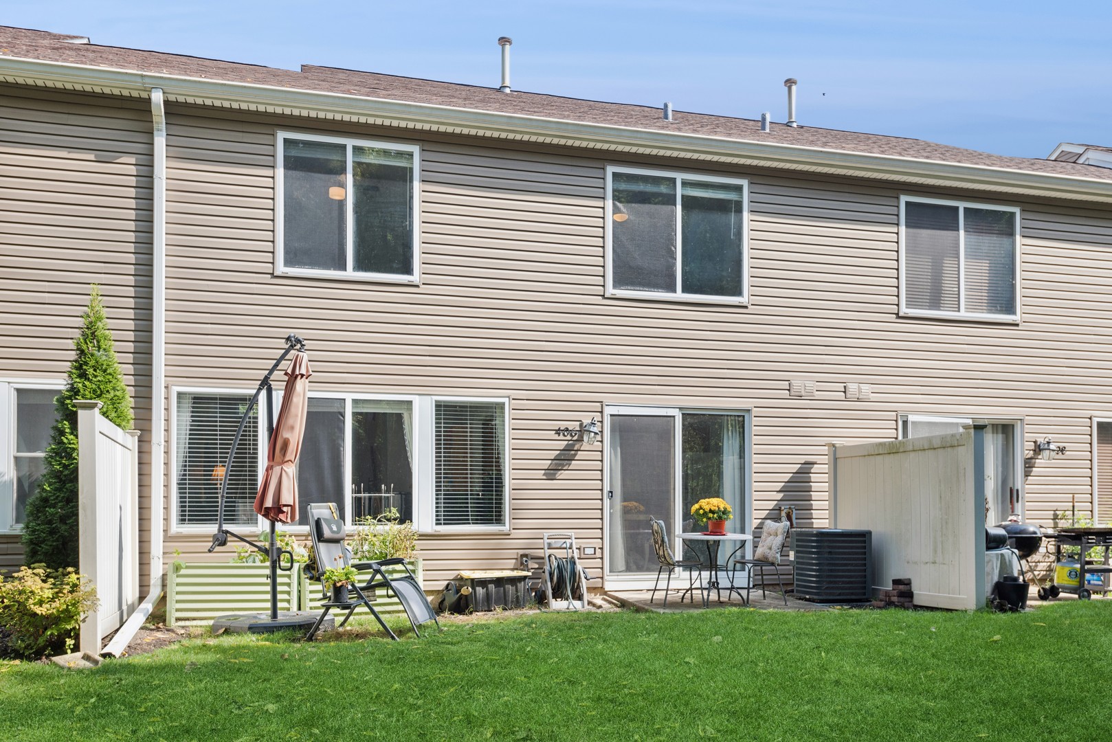 406 Locksley Drive #0, Streamwood, IL 60107