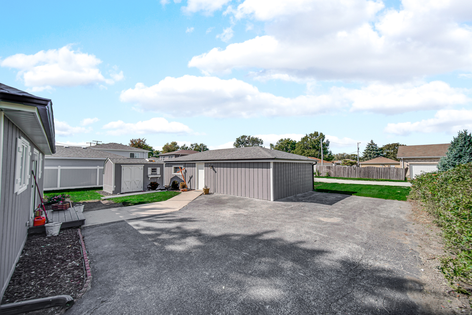 2606 W Walter Zimny Drive, Posen, IL 60469