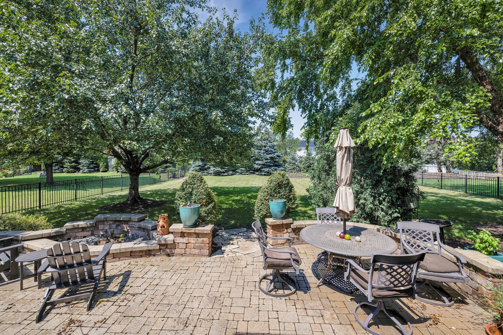 1435 Monarch Circle, Naperville, IL 60564