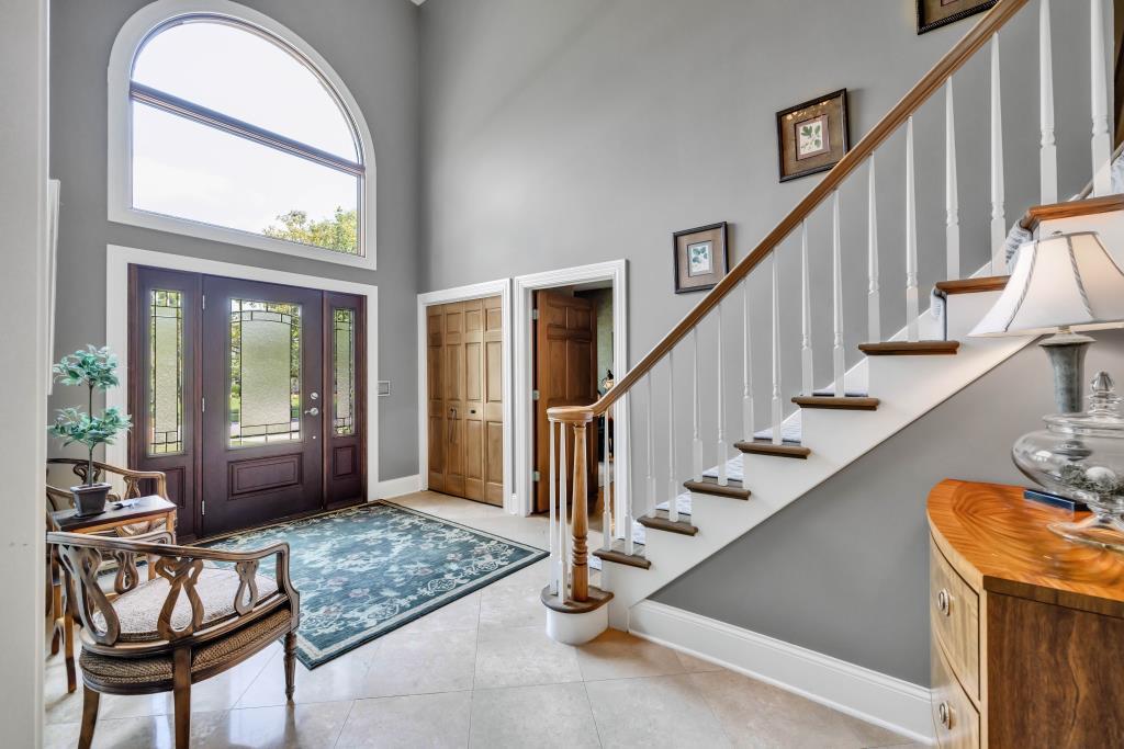 1435 Monarch Circle, Naperville, IL 60564