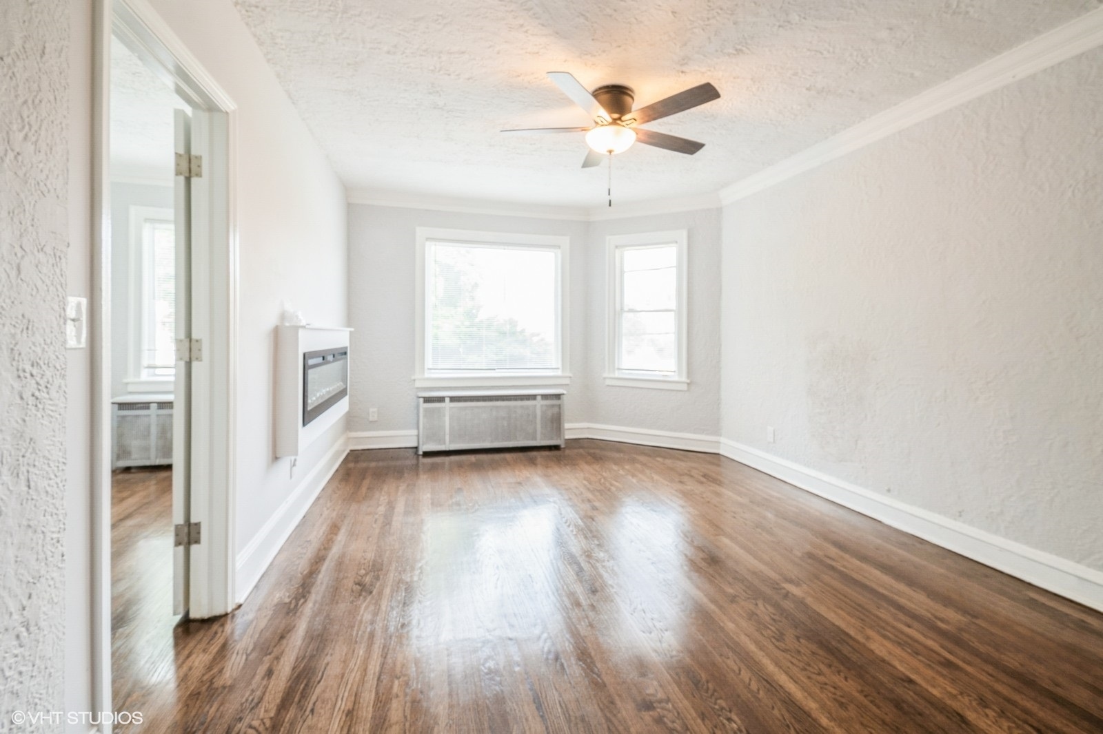 7653 S SEELEY Avenue, Chicago, IL 60620