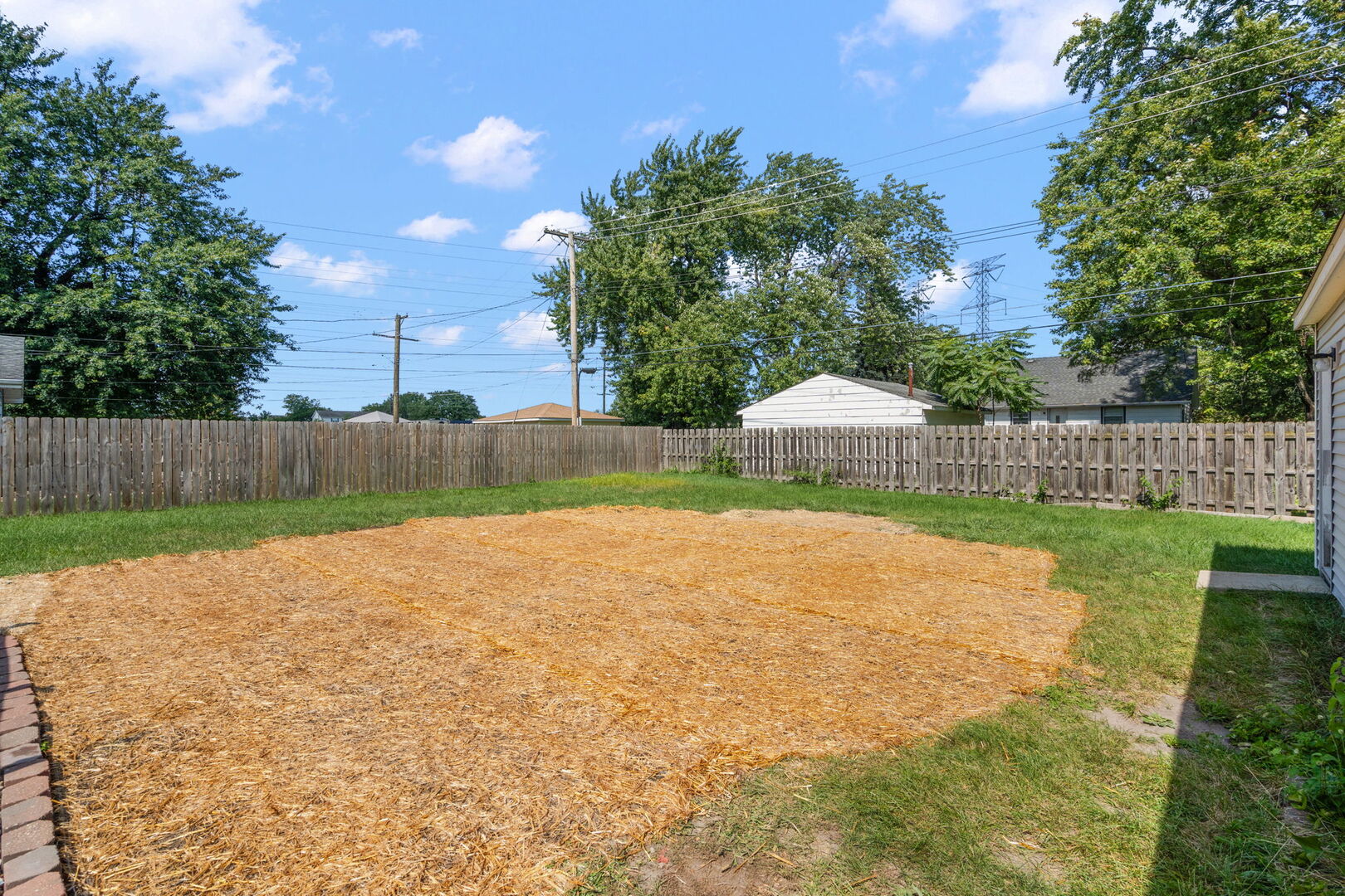 2216 177th Street, Lansing, IL 60438