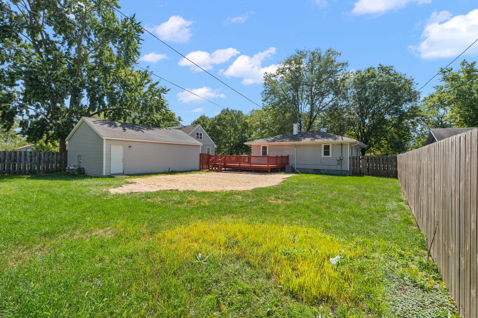2216 177th Street, Lansing, IL 60438