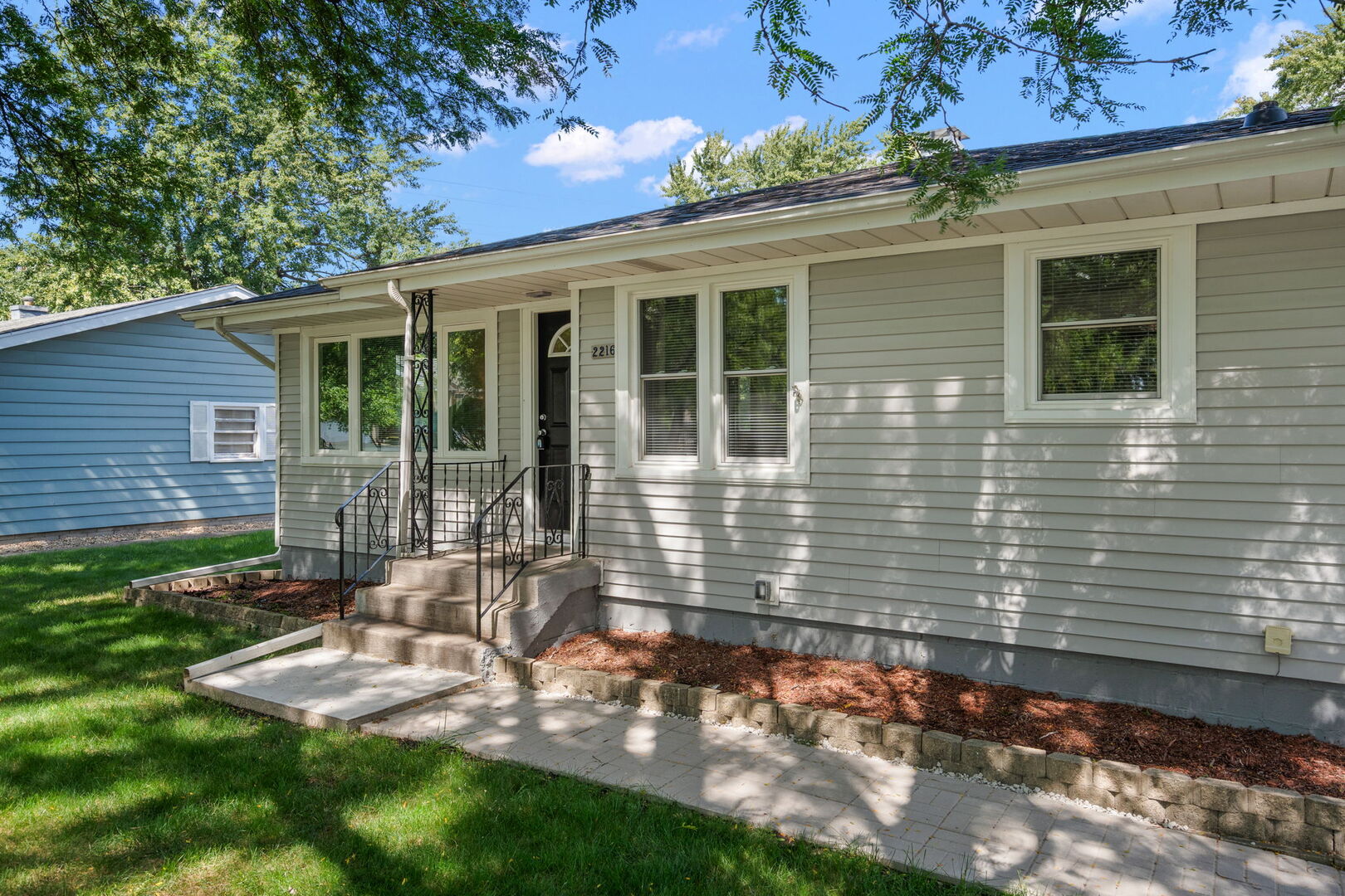 2216 177th Street, Lansing, IL 60438