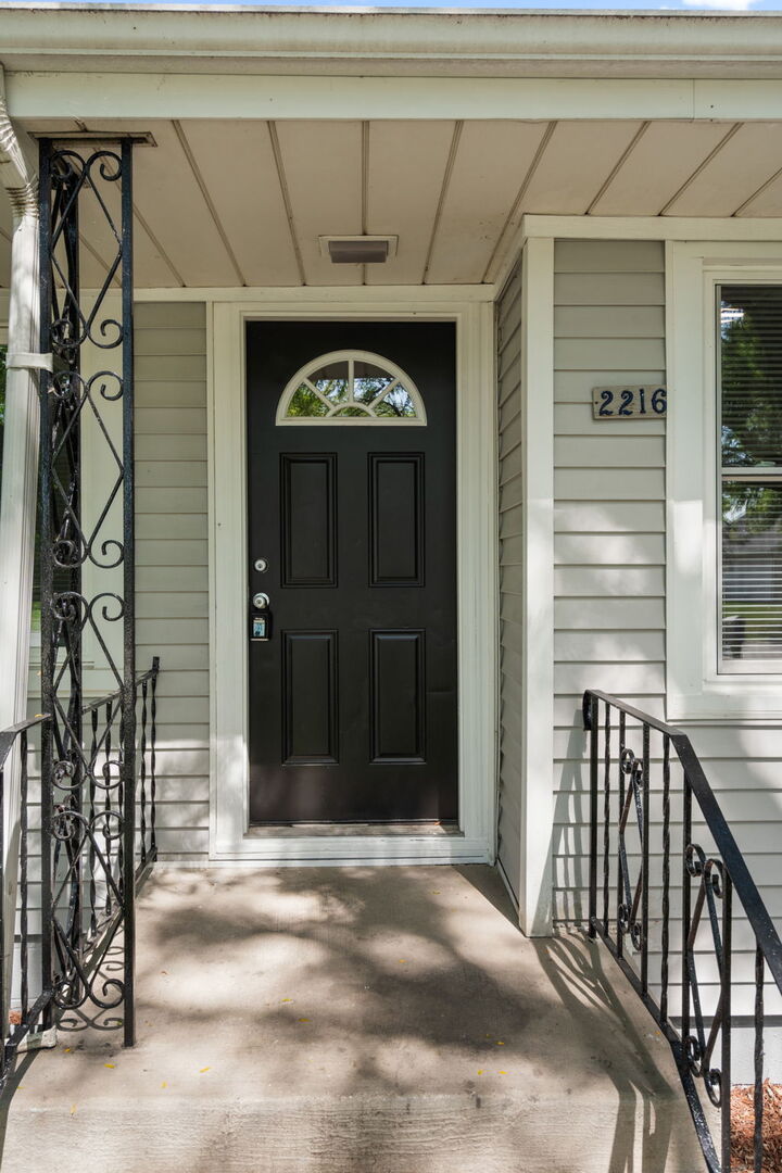 2216 177th Street, Lansing, IL 60438