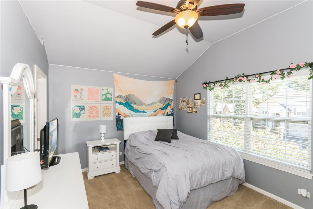 130 Regency Drive, Bartlett, IL 60103