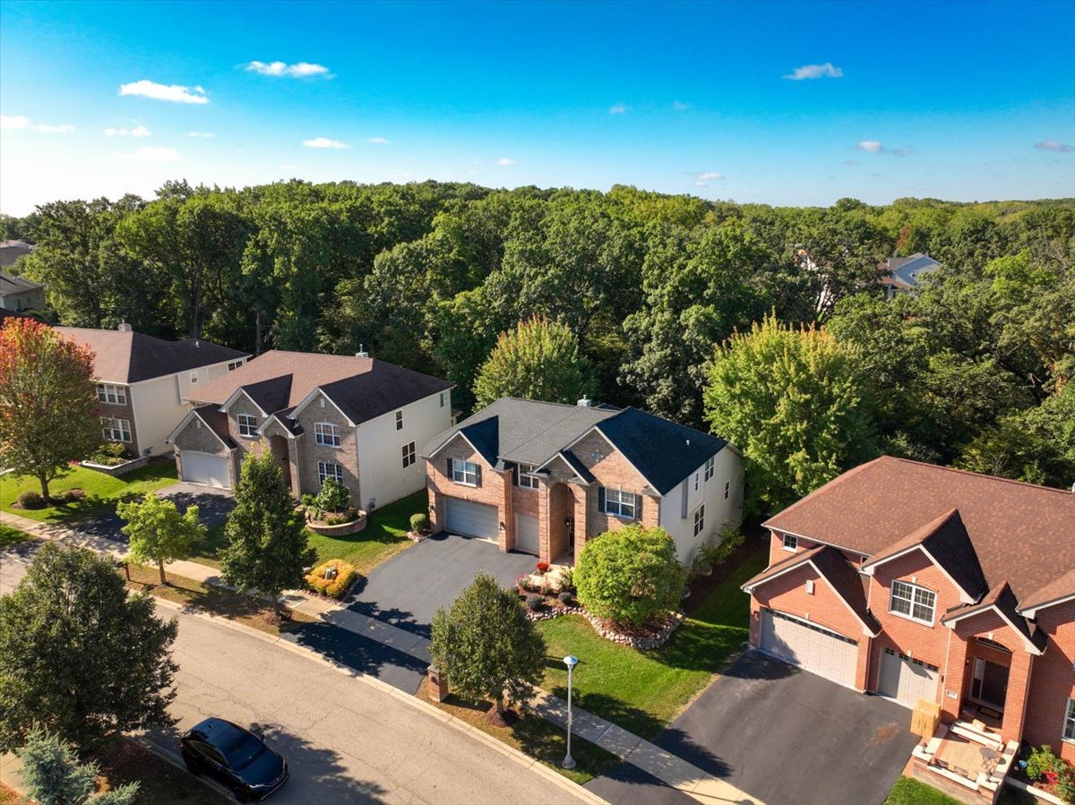 130 Regency Drive, Bartlett, IL 60103
