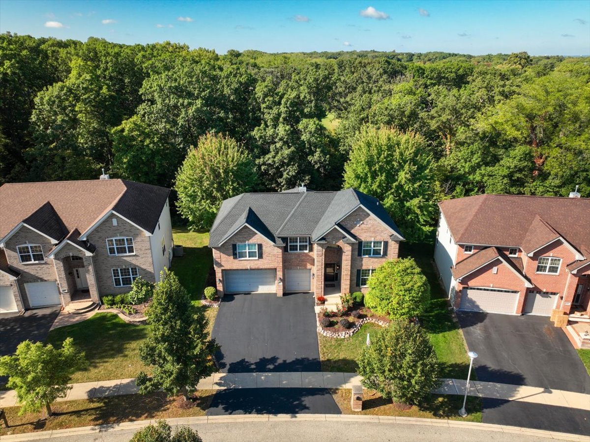 130 Regency Drive, Bartlett, IL 60103