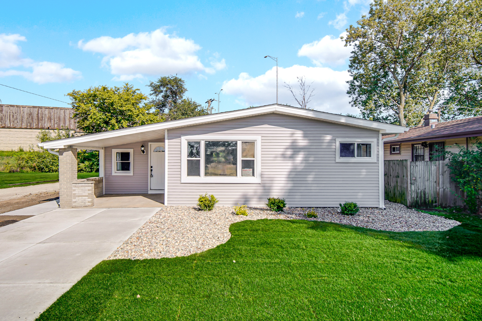 14715 S Richmond Avenue, Posen, IL 60469