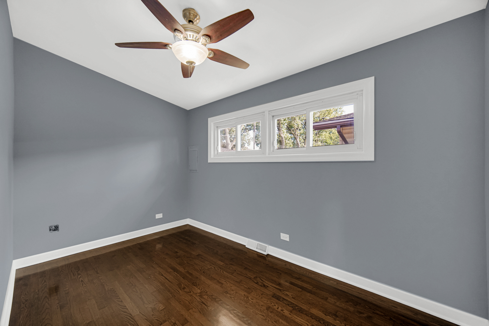 14715 S Richmond Avenue, Posen, IL 60469