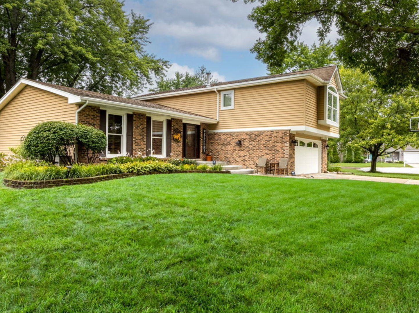 2854 Saint Anton Court, Lisle, IL 60532
