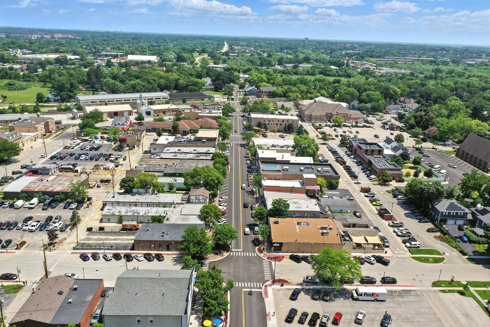 11 S Lake Street, Grayslake, IL 60030