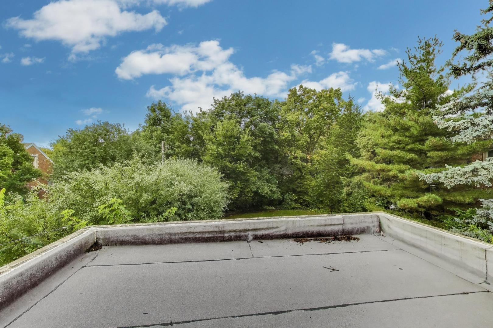 601 Selborne Road, Riverside, IL 60546