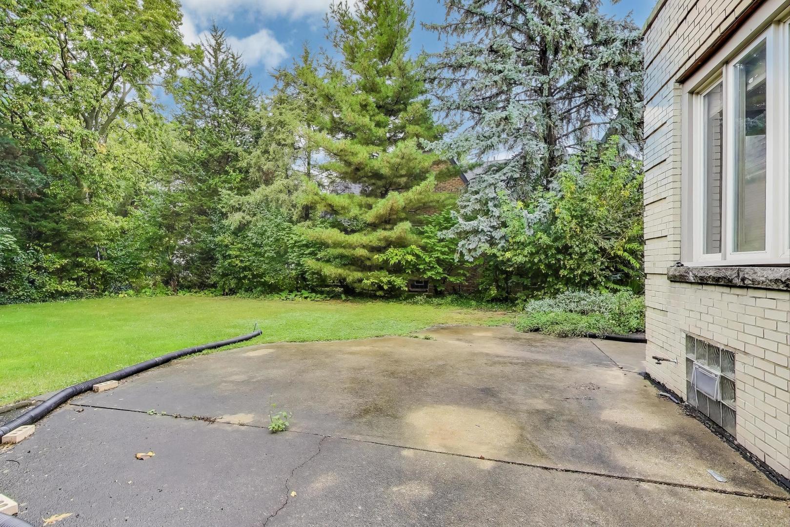 601 Selborne Road, Riverside, IL 60546