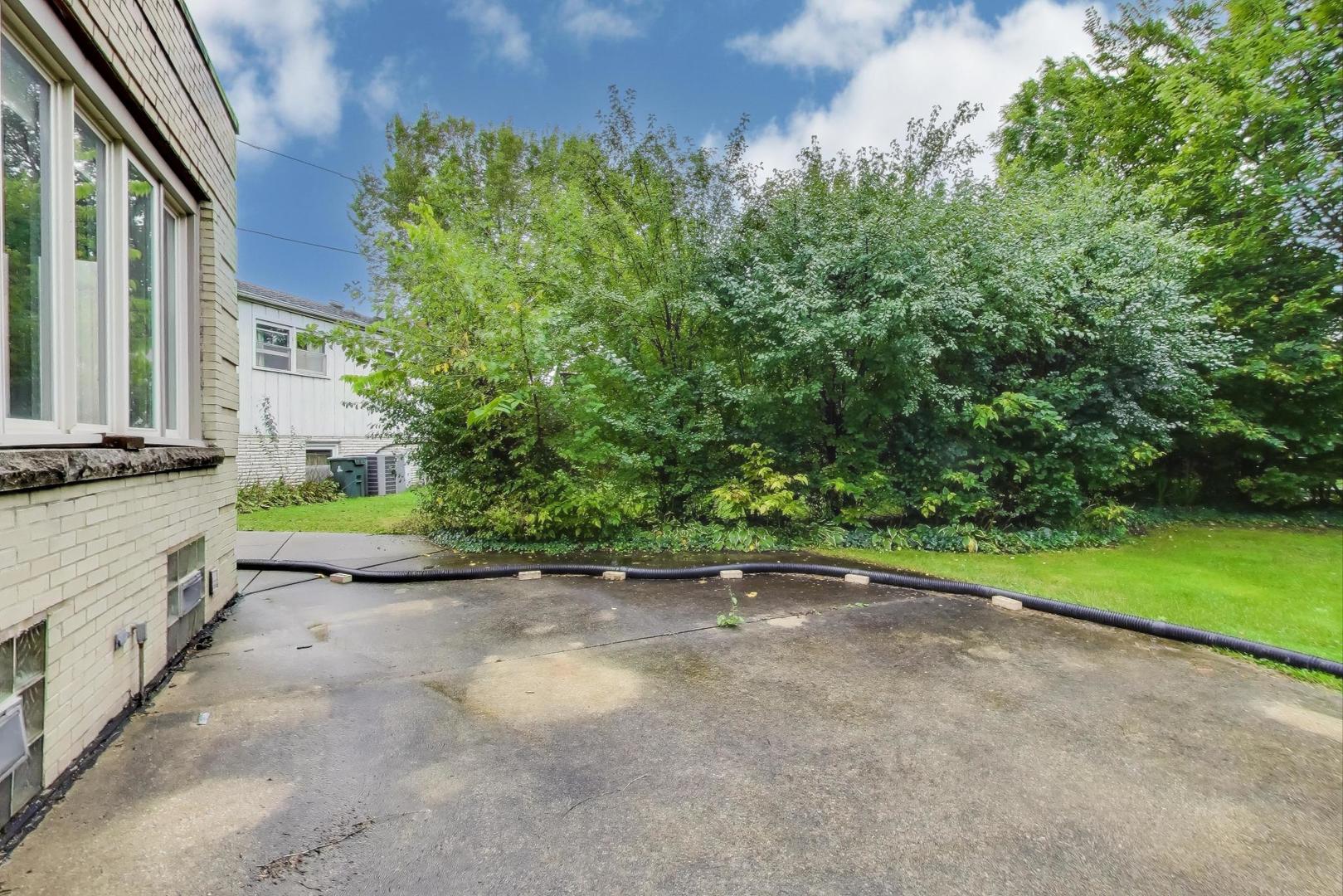 601 Selborne Road, Riverside, IL 60546