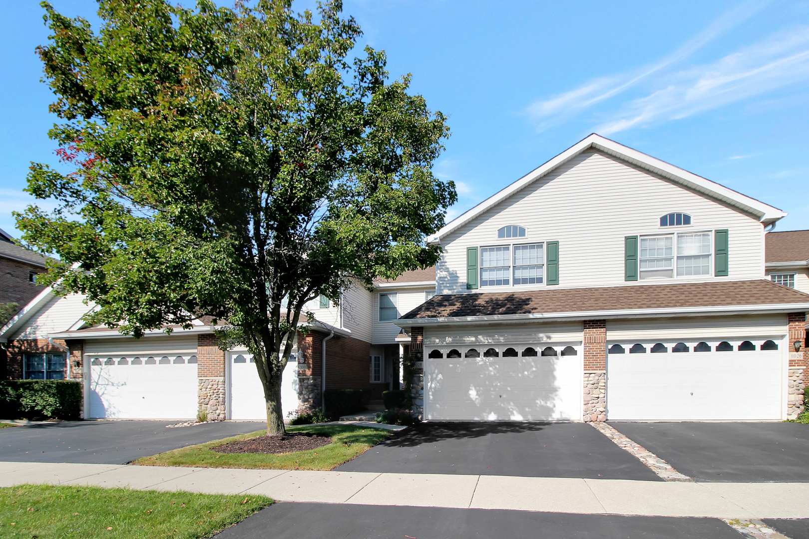 11028 Jodan Drive, Oak Lawn, IL 60453